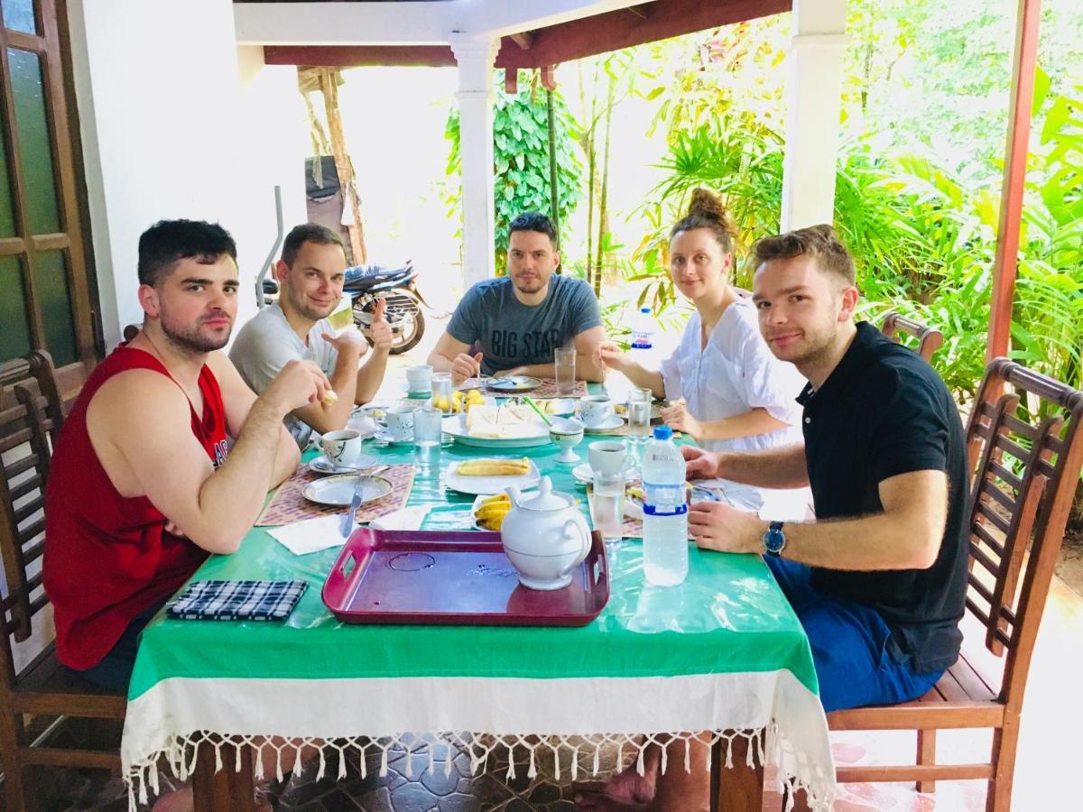Gangadiya Lodge Sigirija Zewnętrze zdjęcie