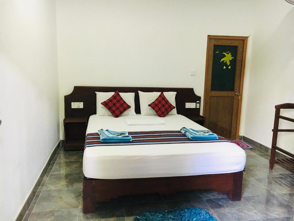 Gangadiya Lodge Sigirija Zewnętrze zdjęcie